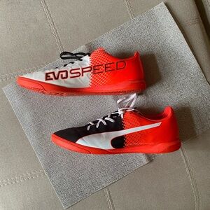 Puma EvoSpeed Red and Black Athletic Shoes